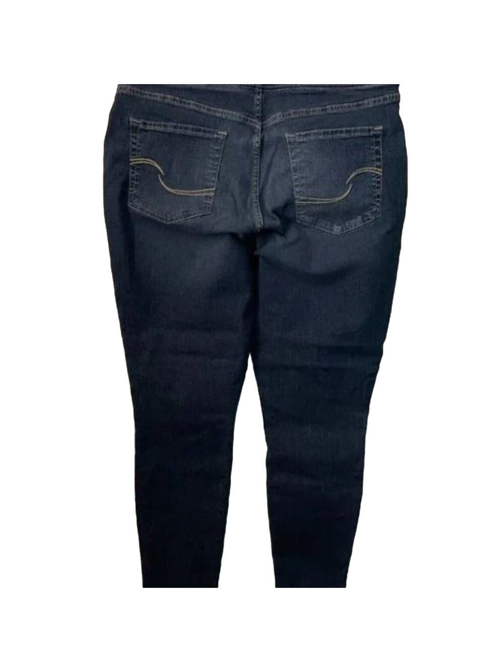 NWOT Levi's Signature Shaping‎ Pull-On Skinny Jeans. Size 16S. Never Worn - Picture 4 of 16